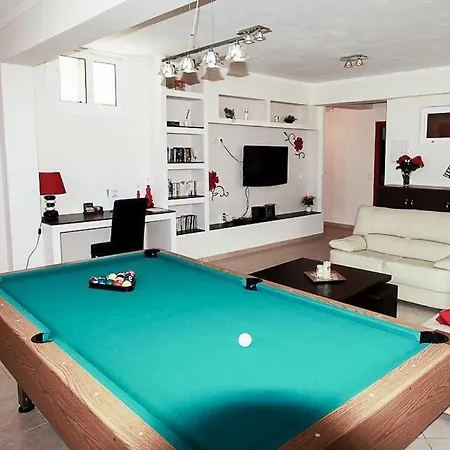 Agios Stefanos Avlioton Sleeps 6 Pool T334442 Βίλα Άγιος Στέφανος